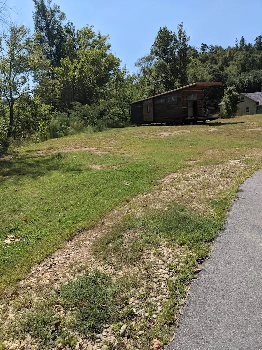 Rivers Edge Mountain RV Resort Picture 10