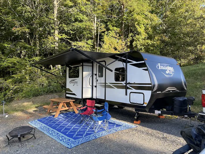 Foxfire of Murphy RV Park Picture 3