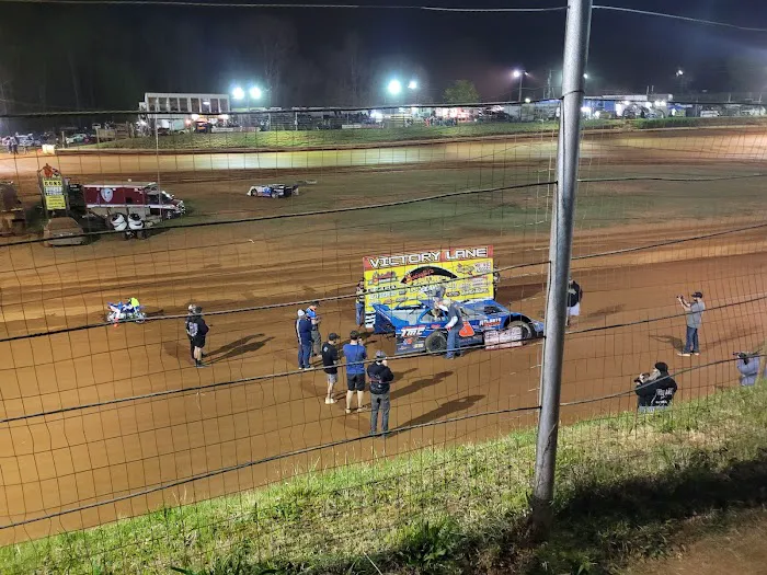 Lake Nottely RV Park Pavilion Picture 8