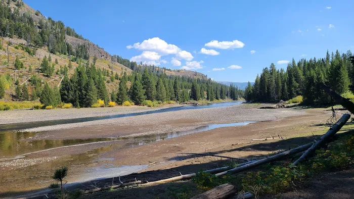 Upper Ford 6B2 Picture 3