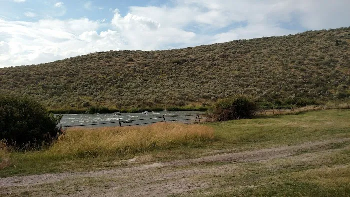 Graves Creek Campground Picture 2