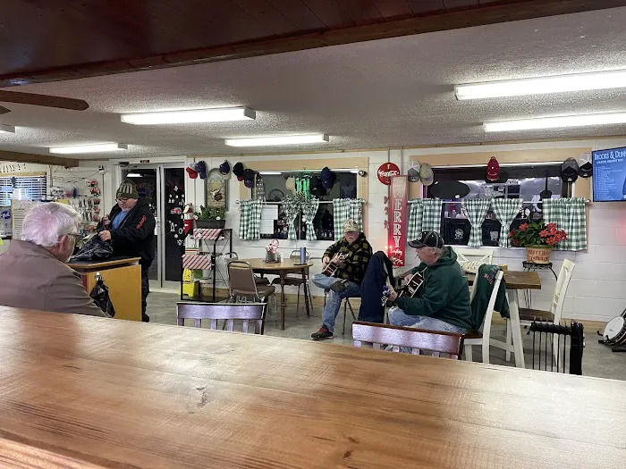 Fishing Creek RV Park And Fishing Creek Bait and Tackle Picture 9