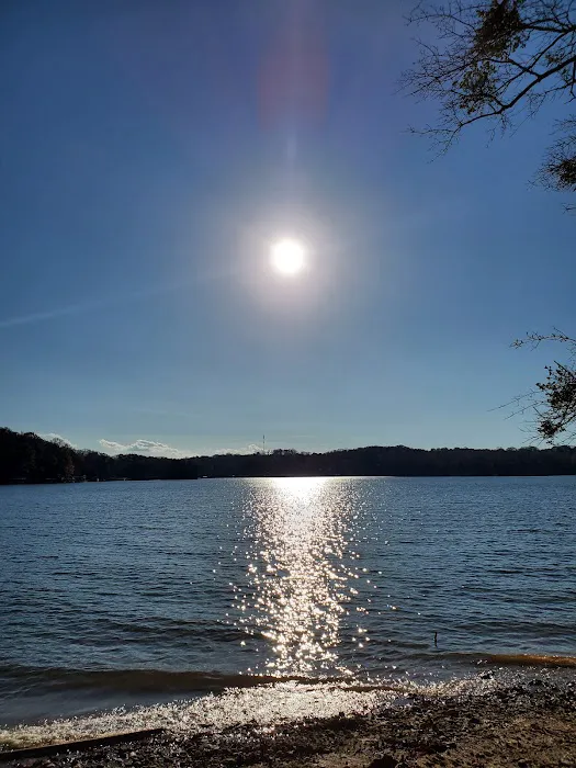 Lake Lanier Mobile Home Community Picture 2
