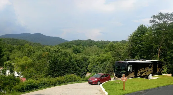 Paradise Valley Campground Picture 8