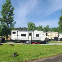 Lazy Acers RV Park ico