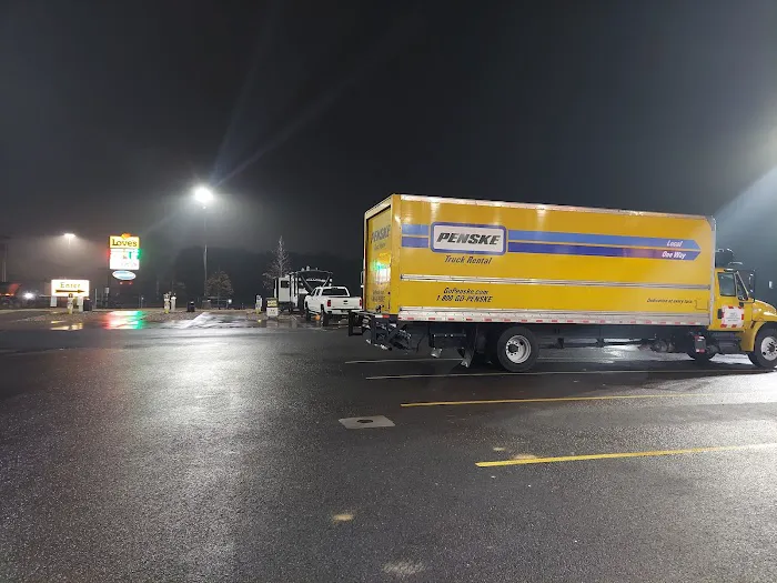 Love's RV Hookup Picture 6