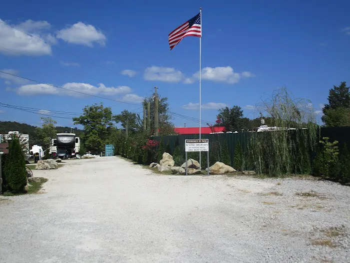 Alan Schneider's Bayside Marina and RV Park Picture 10
