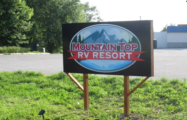 Mountain Top RV Resort Picture 1