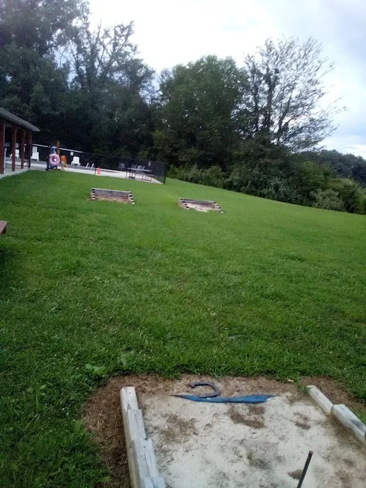 Mountain Top RV Resort Picture 8