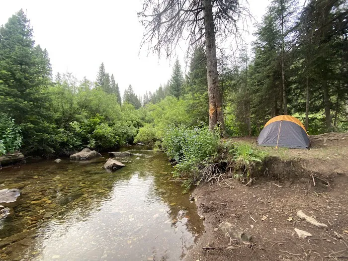 Cottonwood Lake Group Campground Picture 1
