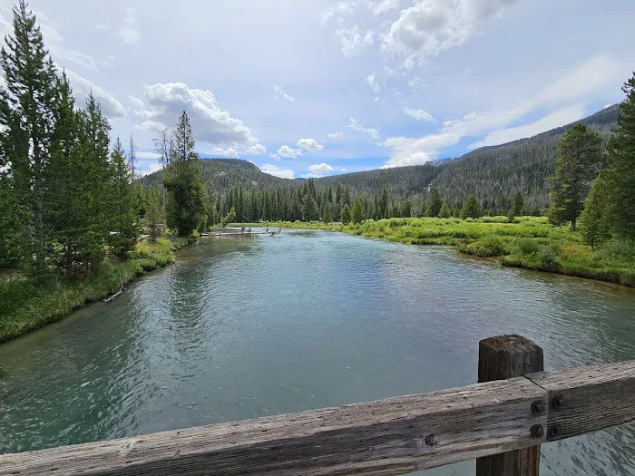 Green River Lake Campground Picture 5