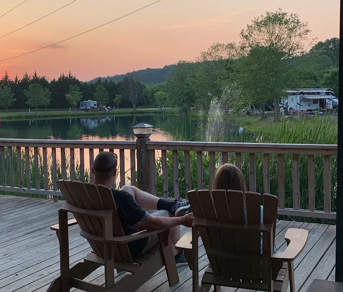 Waterside at Blue Ridge Picture 3