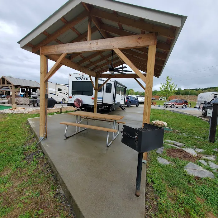 Waterside at Blue Ridge Picture 9