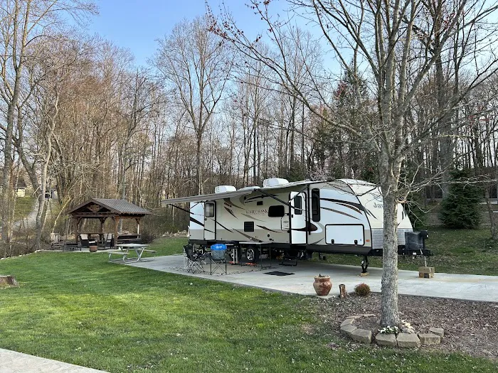 Waterside at Blue Ridge Picture 10