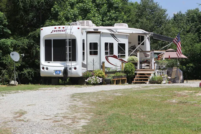 Southern Comfort RV Park Picture 6