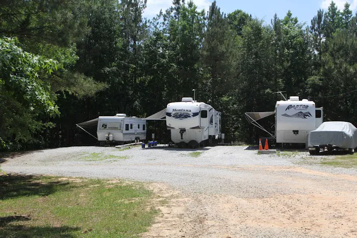 Southern Comfort RV Park Picture 9