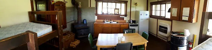 La Barge Guard Station Picture 8