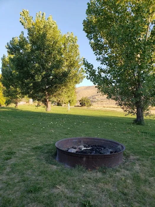 Crystal Springs Campground Picture 7