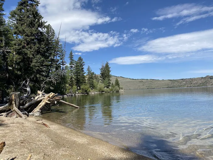 Fremont Lake Campground and Group Campground Picture 5