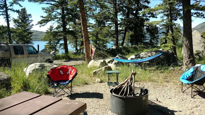 Fremont Lake Campground and Group Campground Picture 7