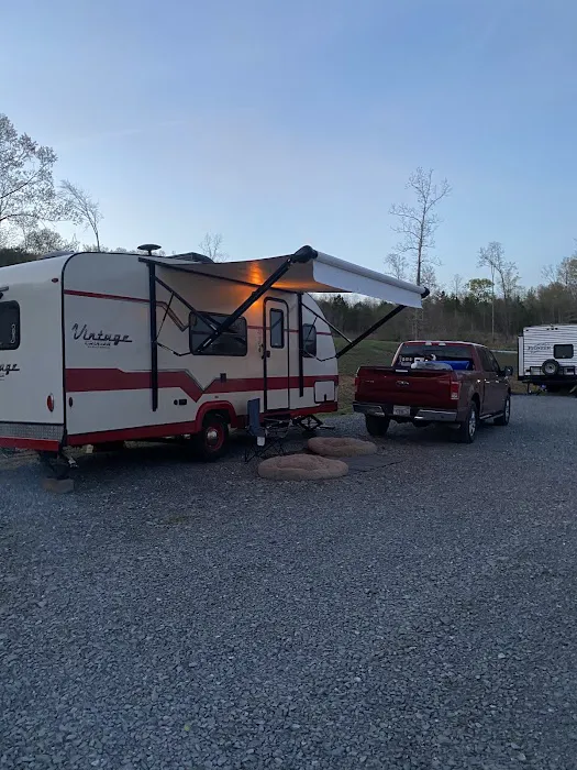 Anchors Away RV Park Picture 3