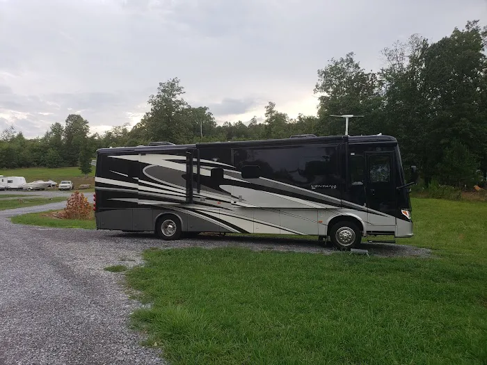 Anchors Away RV Park Picture 7