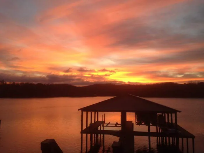 Waters Edge Picture 4