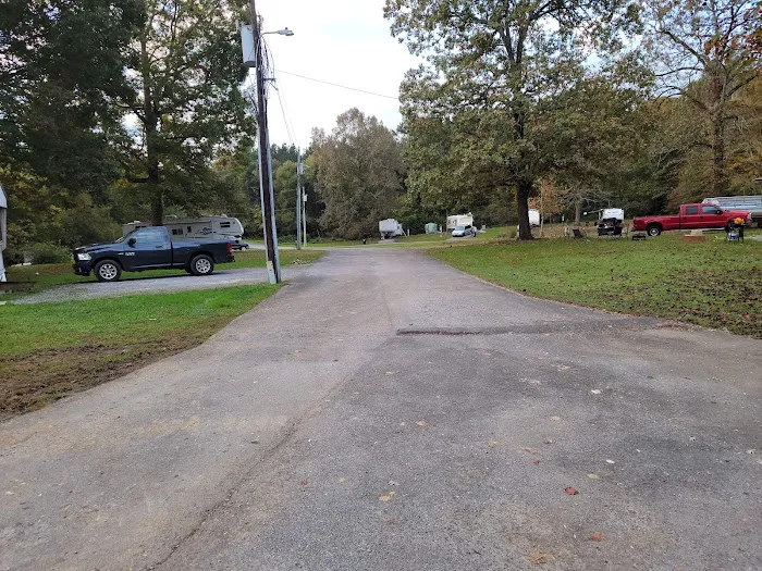 RV LOTS for rent on Watts Bar Lake! Picture 9