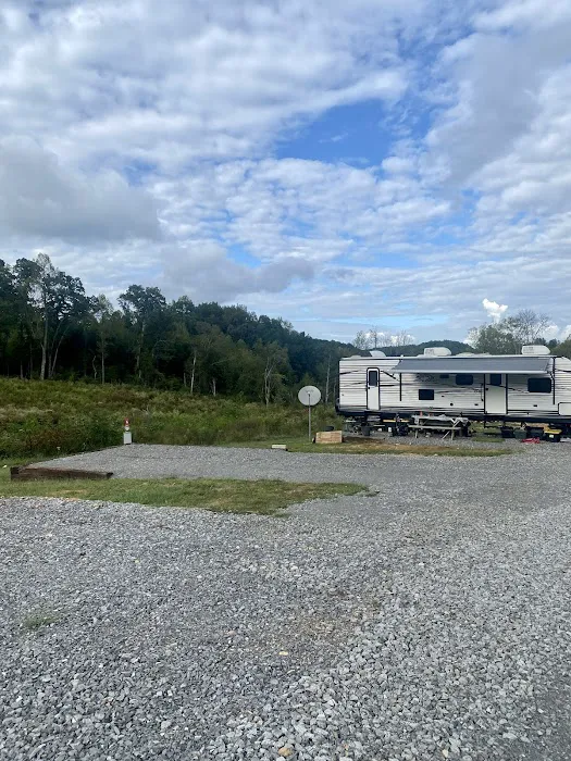 Sugarberry RV Park Picture 1