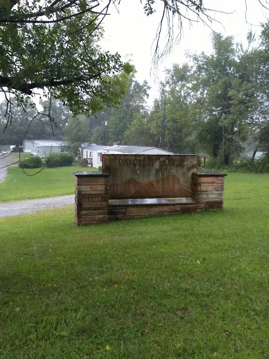 Oakcrest Mobile Home Park Picture 2