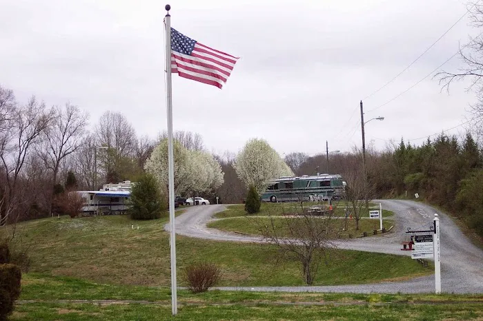 Blue Moon RV Park (Formerly Overniter RV Park) Picture 6