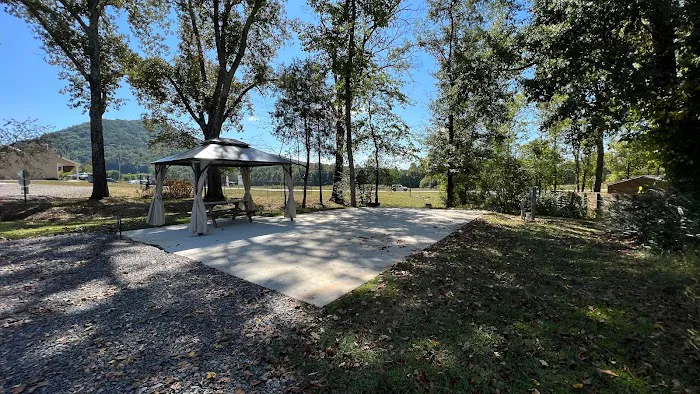 Whitewater RV Park - Ocoee, TN Picture 4