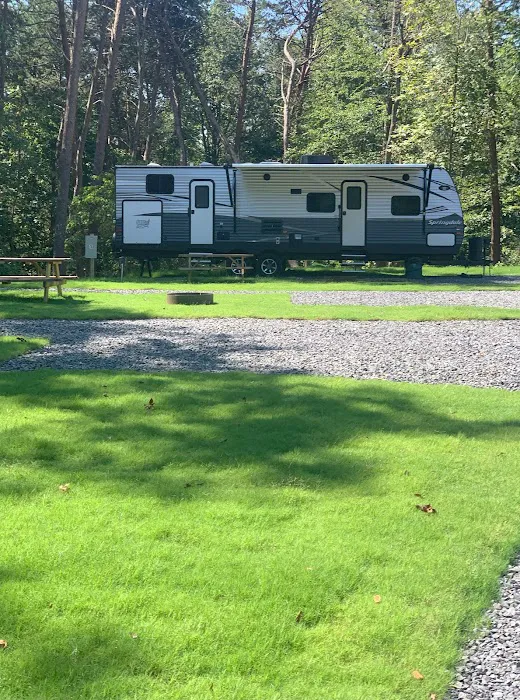 RV Park @ Bigfoot Ocoee Outfitters - Ocoee River Picture 4