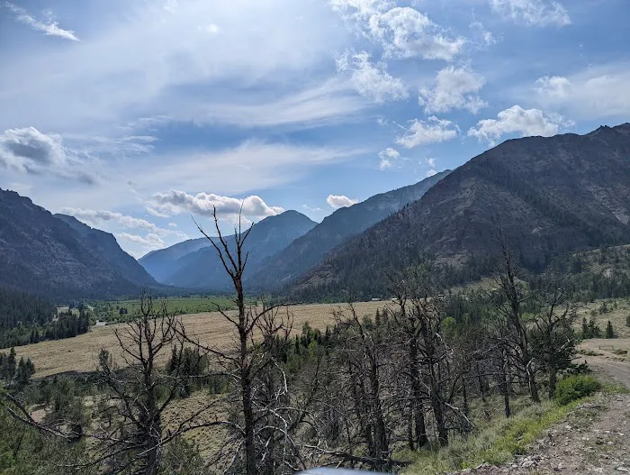 Wood River Campground Picture 2