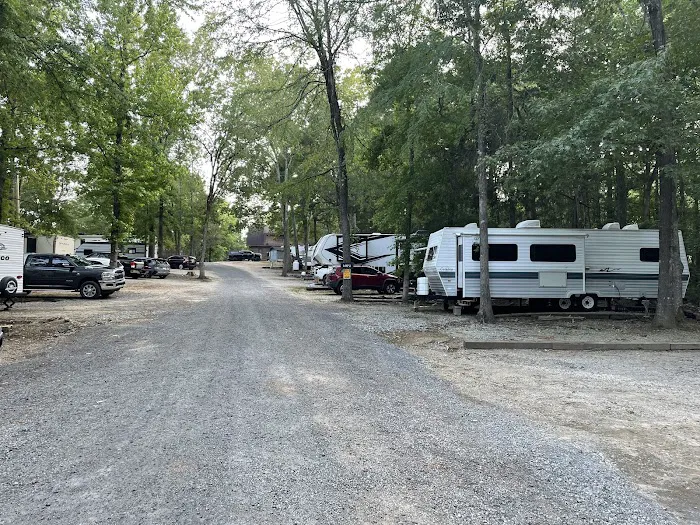 Mohawk RV- Columbia Picture 2