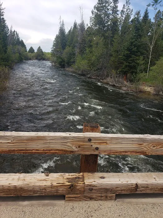 North Boulder Lake Campground Picture 5