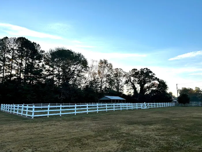 Ridge Spring RV and Tiny Home Community Picture 3