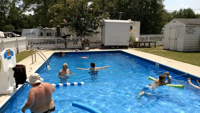 Mr. Z's RV Park Picture 2