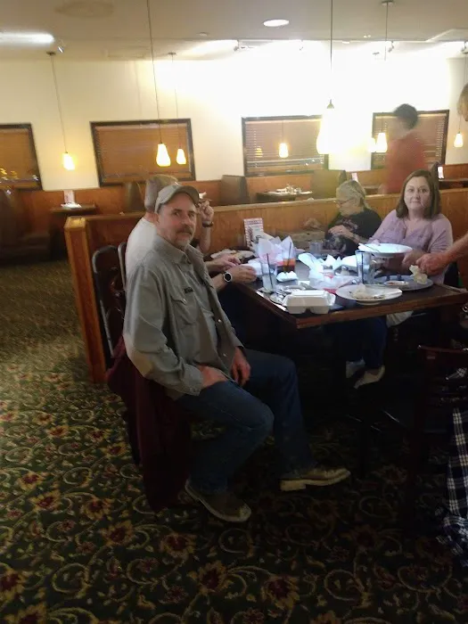 Mr. Z's RV Park Picture 6