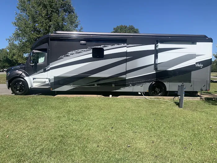 Bulldog Park Picture 3