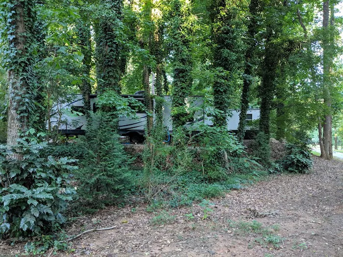 Pine Lake RV Campground Picture 7