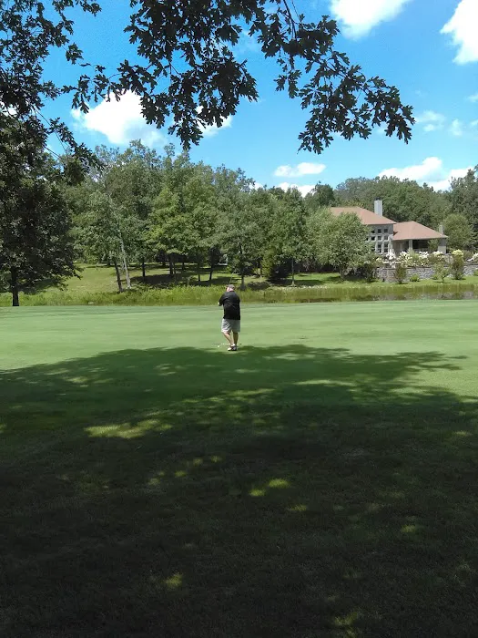 Holiday Out at Lake Tansi Picture 7