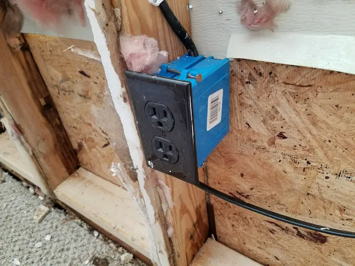 Miller Pointe Mobile Home Park Picture 8