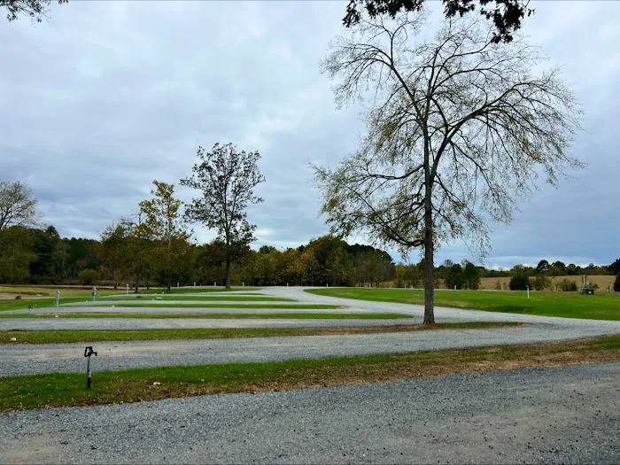 River Breeze RV Park & Campground (Long Term) Picture 6