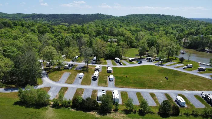 River Breeze RV Park & Campground (Long Term) Picture 10