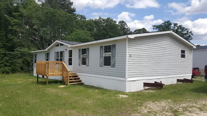 Parkwood Mobile Home Park. Picture 1