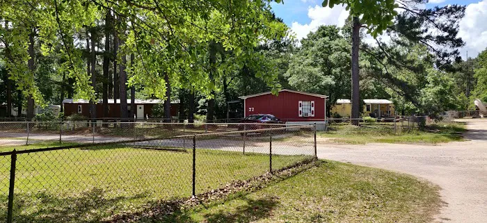 Bonnie Mobile Home Park Picture 1