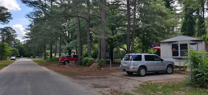 Bonnie Mobile Home Park Picture 5