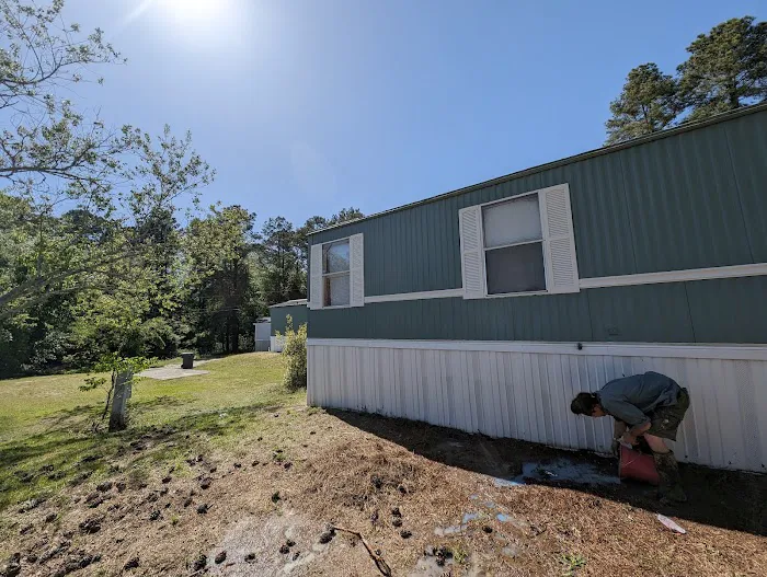 Lakewood Mobile Home Estates Picture 11