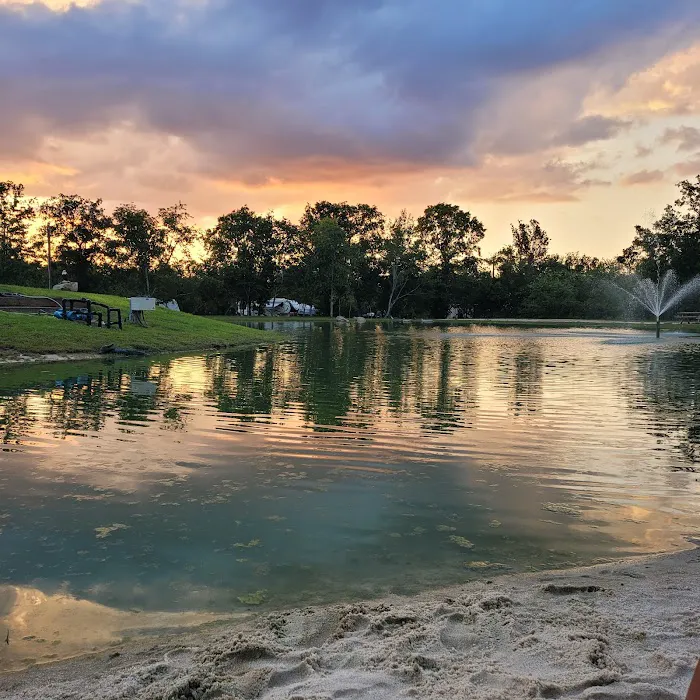 Sandy Oak RV Park Picture 3